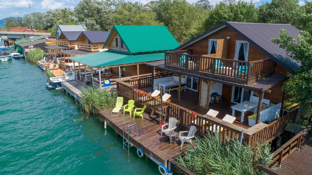Hakuna Matata Apartments Ulcinj Buitenkant foto