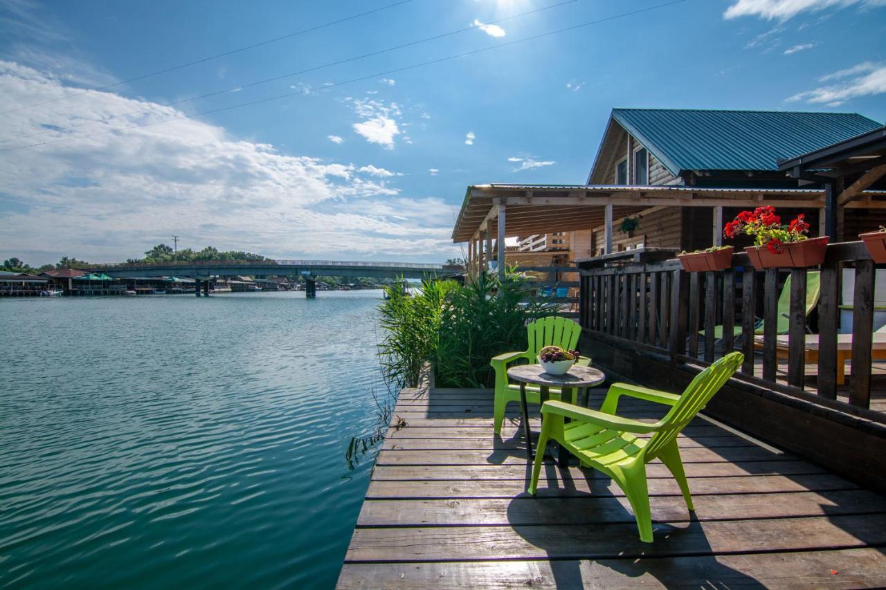 Hakuna Matata Apartments Ulcinj Buitenkant foto