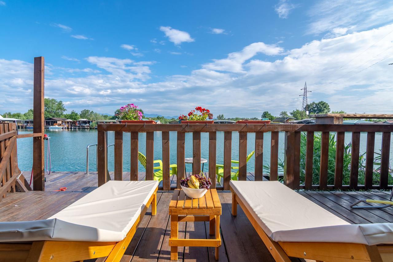 Hakuna Matata Apartments Ulcinj Buitenkant foto