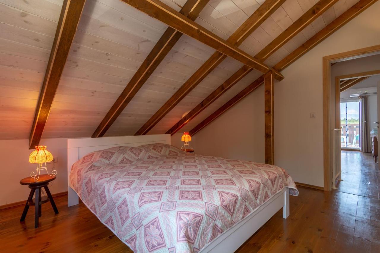Hakuna Matata Apartments Ulcinj Buitenkant foto