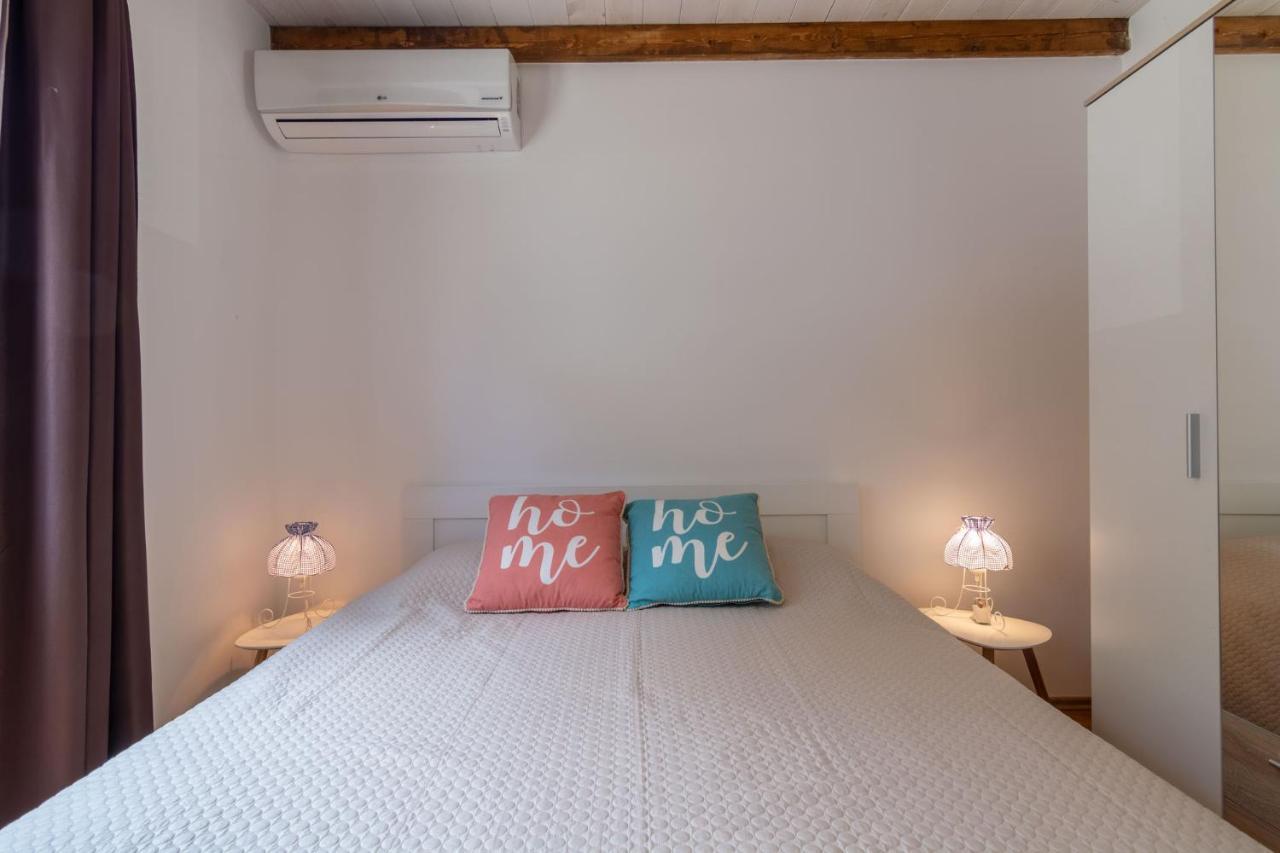 Hakuna Matata Apartments Ulcinj Buitenkant foto