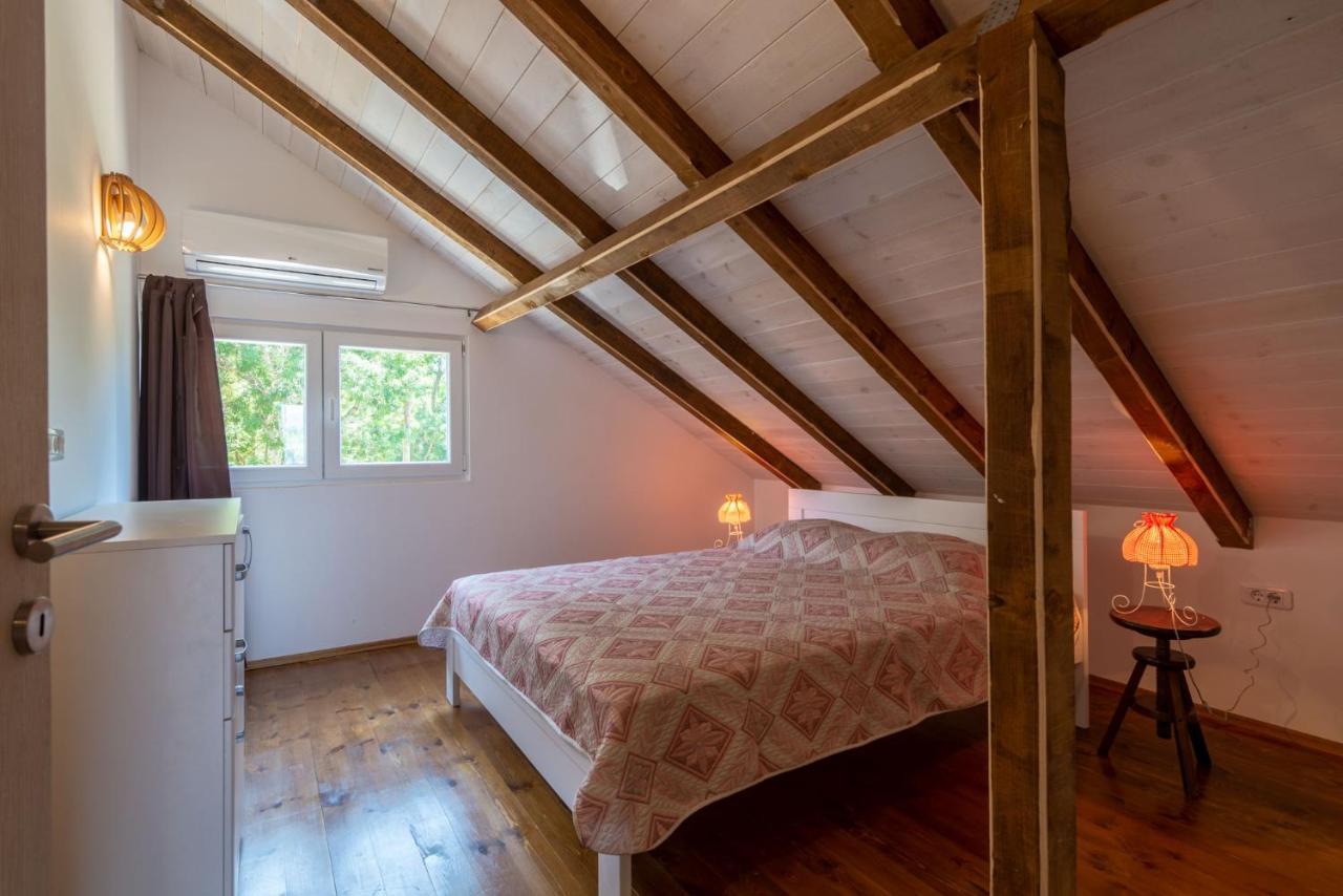 Hakuna Matata Apartments Ulcinj Buitenkant foto
