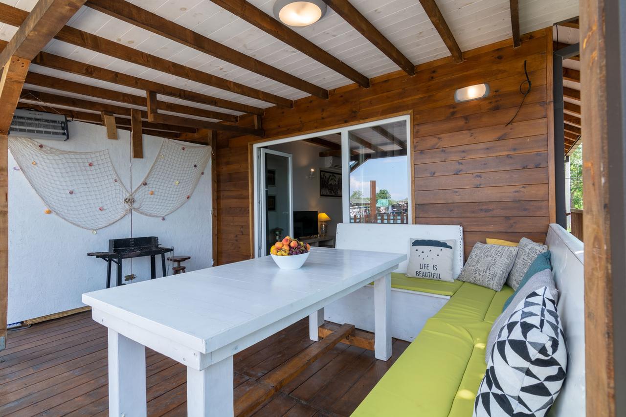 Hakuna Matata Apartments Ulcinj Buitenkant foto