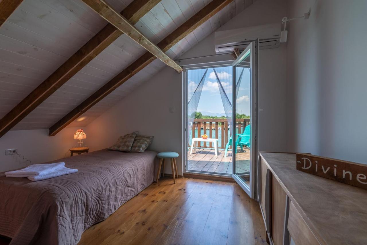 Hakuna Matata Apartments Ulcinj Buitenkant foto